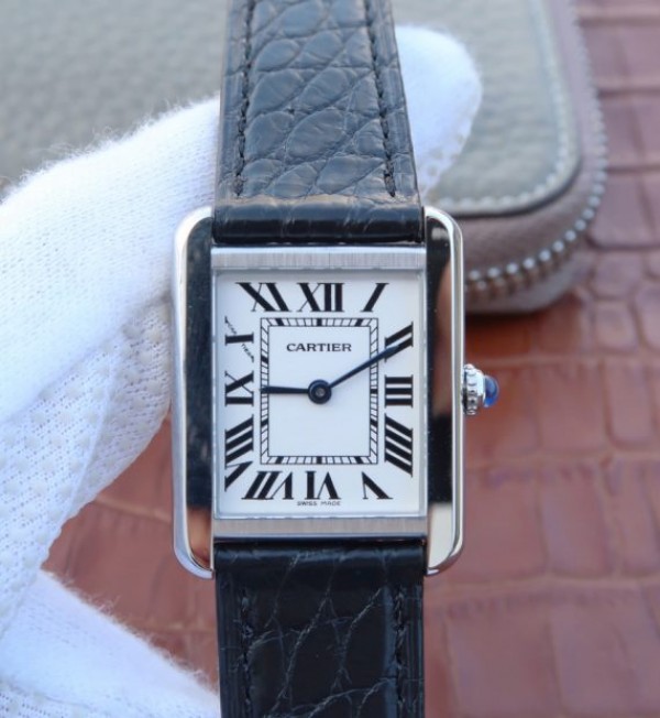 cartier tank solo leather band